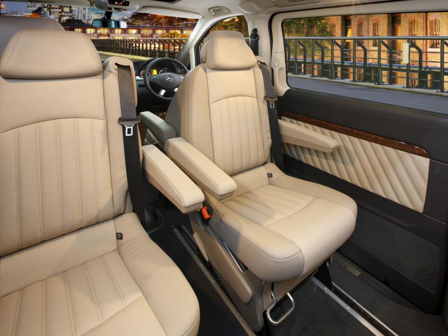  Mercedes-Benz Viano 2010 года  (AU) (фото 4 из 7)